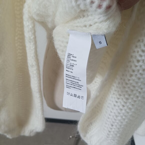 Loewe Anagram Cable-Knit Sleeve Sweater - Picture 11 of 11
